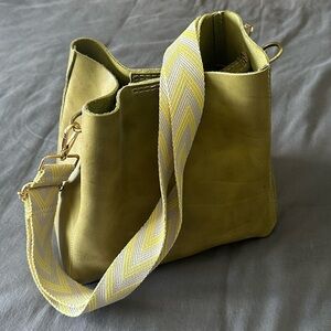 Portland Leather Goods butterfly bag Anjou